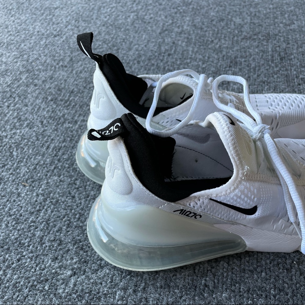 Nike Air Max 270